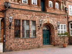 Korte-wandelreizen-duitsland-wandelreis-luneburg-loopend-vuurtje